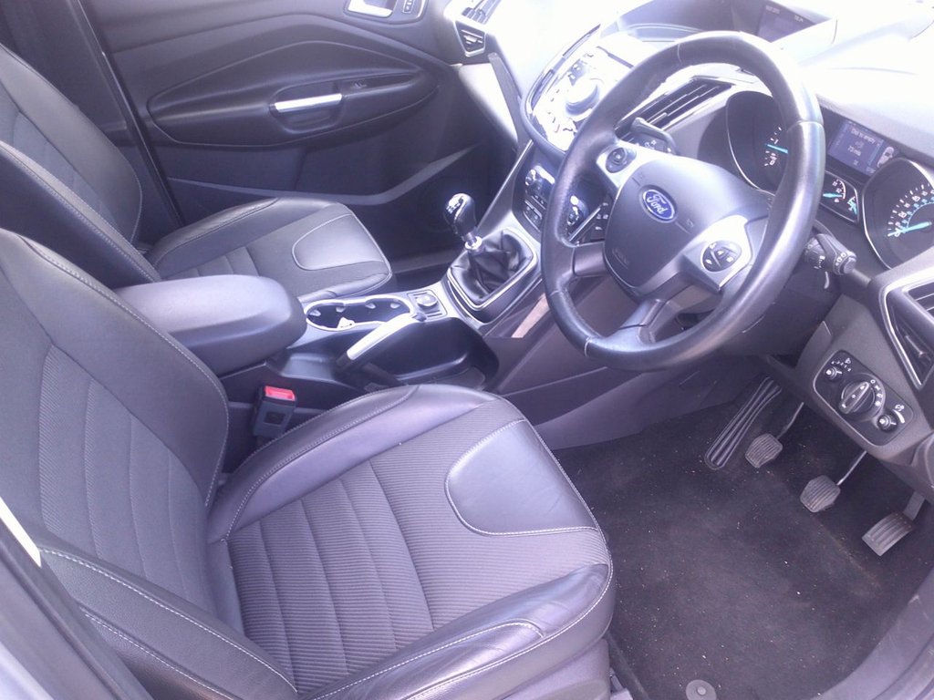 Used Ford Kuga 2015 for sale - 77355924: Photo 8
