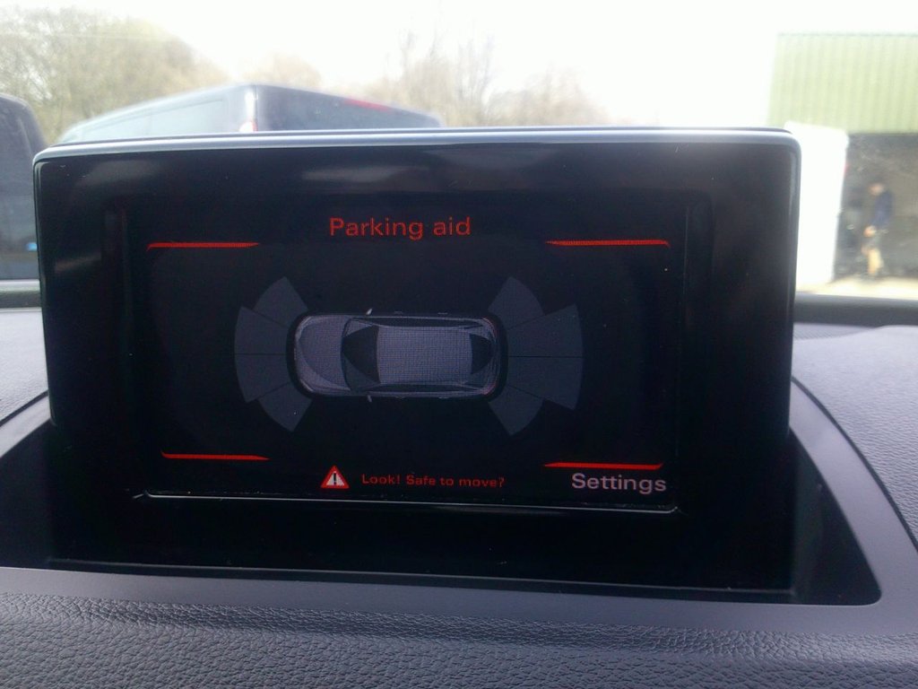 Used Audi Q3 2017 for sale - 77990977: Photo 32