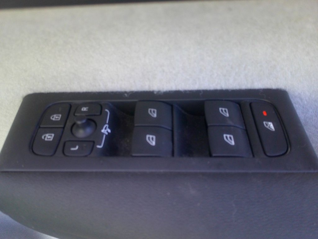 Used Volvo XC40 2019 for sale - 76647268: Photo 26