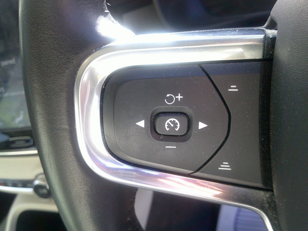 Used Volvo XC40 2019 for sale - 76647268: Photo 30