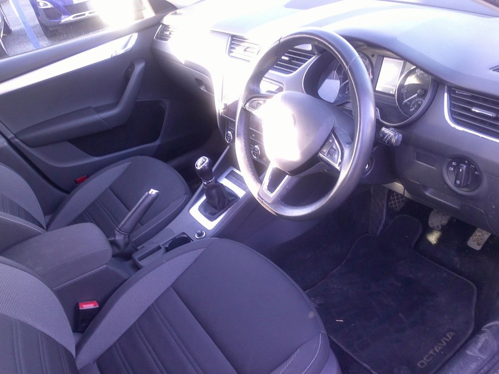 Used Skoda Octavia 2018 for sale - 76900964: Photo 24