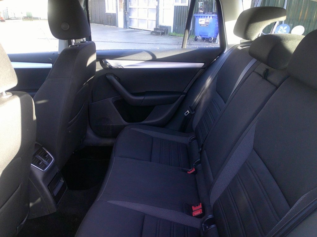 Used Skoda Octavia 2018 for sale - 76900964: Photo 9