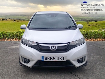 Used Honda Jazz 2015 for sale - 79072723: Photo