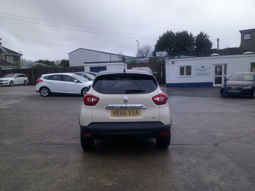 Used Renault Captur 2016 for sale - 76900950: Photo 20