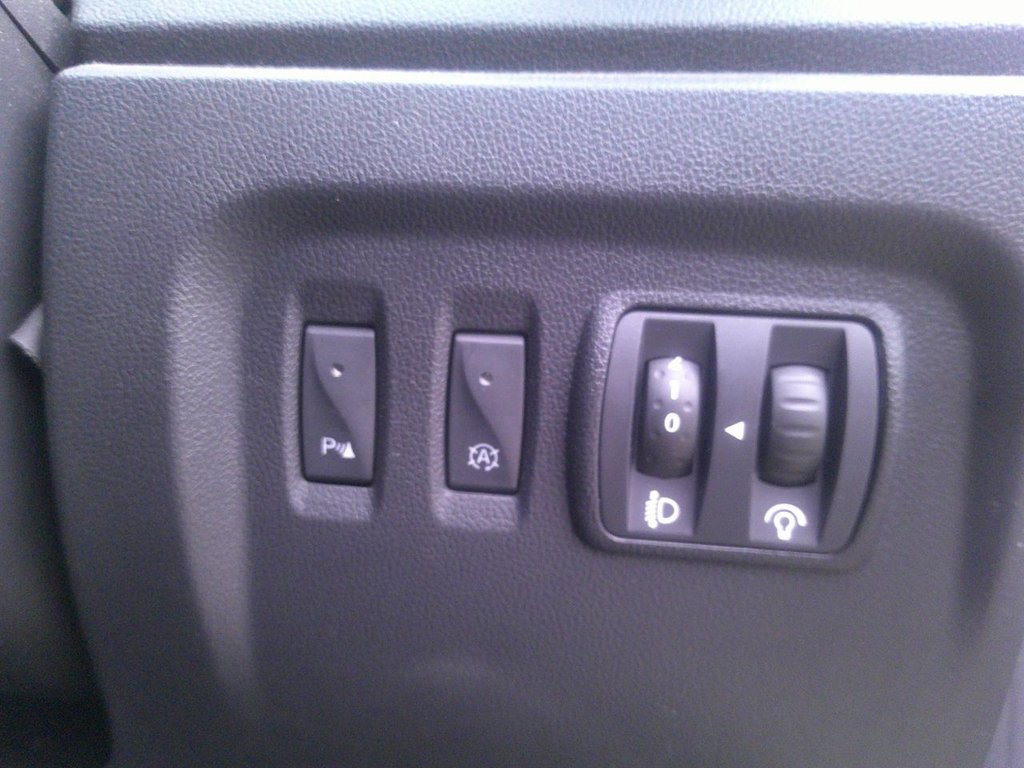 Used Renault Captur 2016 for sale - 76900950: Photo 24