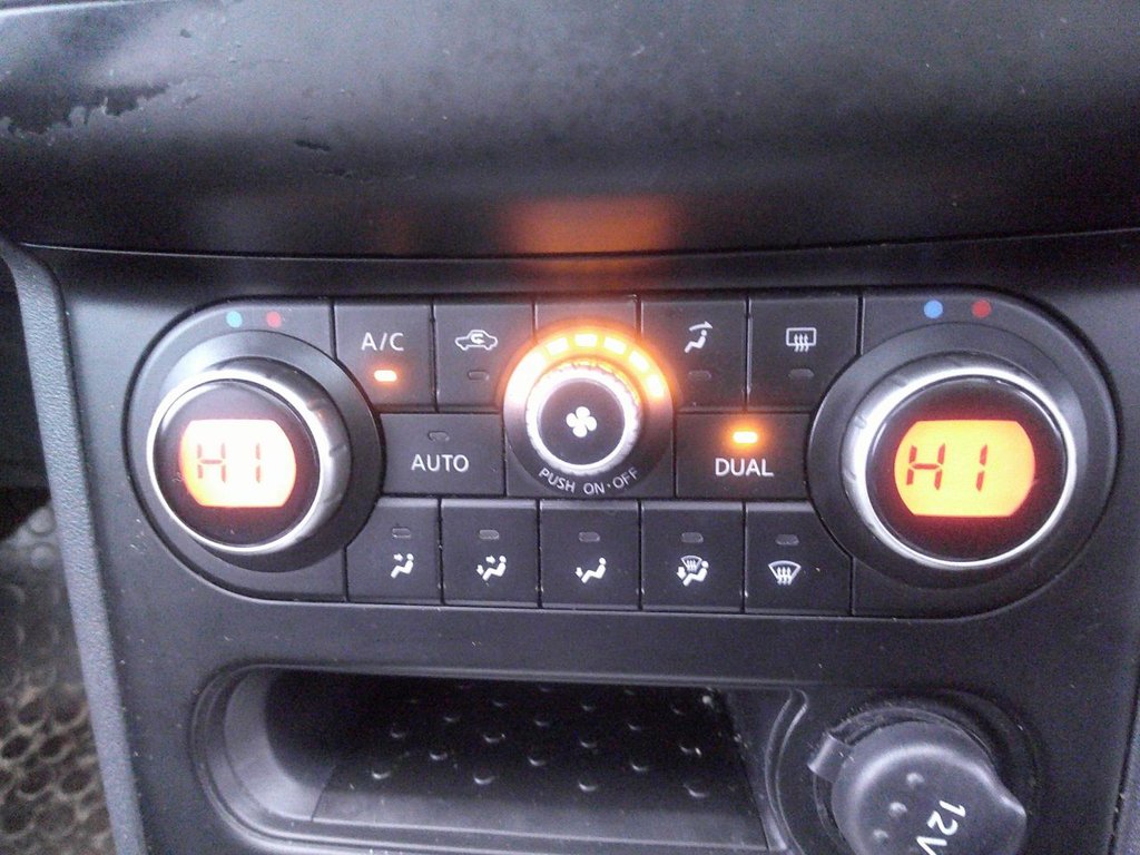 Used Nissan Qashqai+2 2010 for sale - 77521433: Photo 34