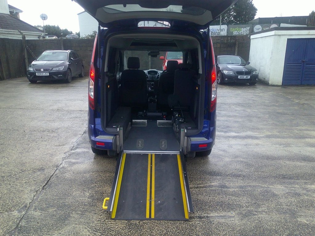 Used Ford Tourneo Connect 2016 for sale - 76740654: Photo 14