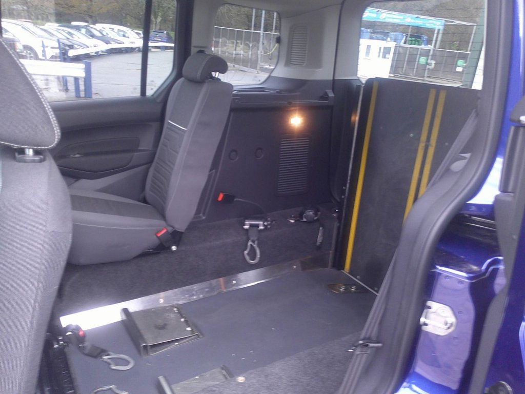 Used Ford Tourneo Connect 2016 for sale - 76740654: Photo 16