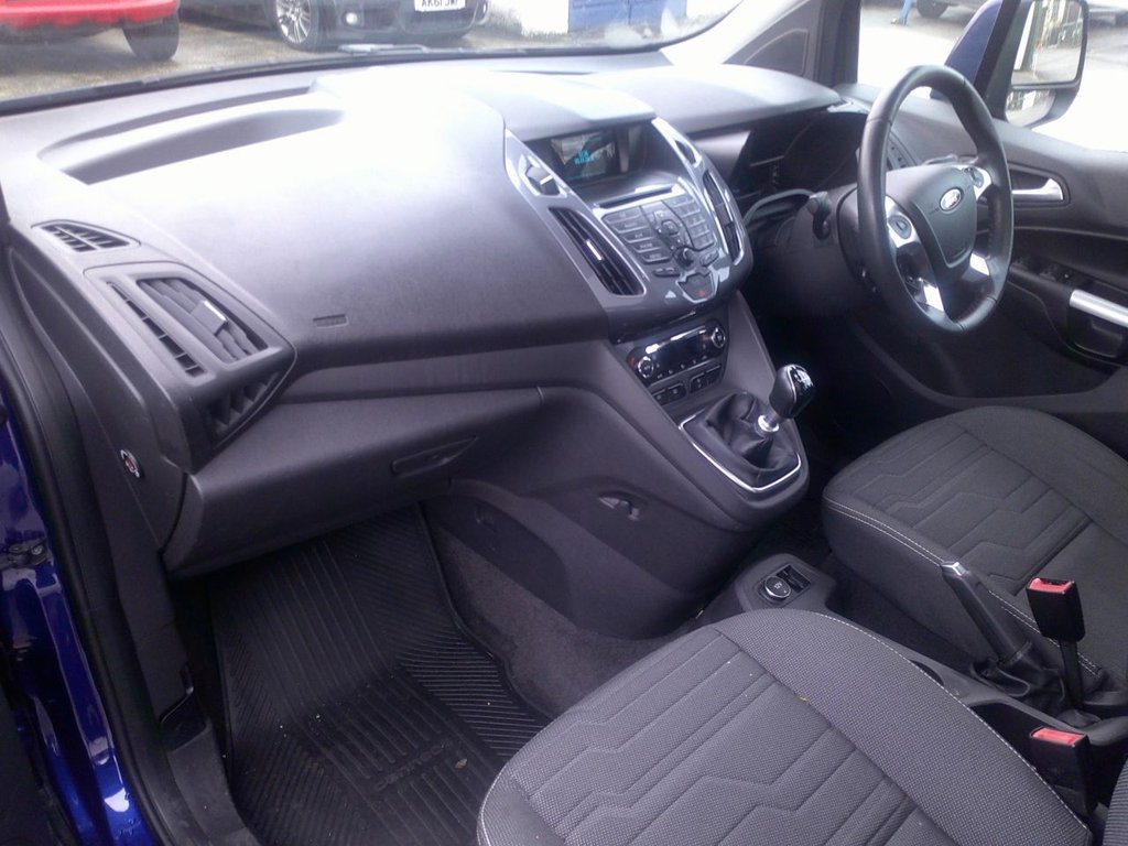 Used Ford Tourneo Connect 2016 for sale - 76740654: Photo 17