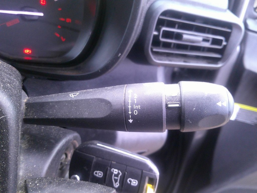 Used Citroen Berlingo 2020 for sale - 77437131: Photo 28