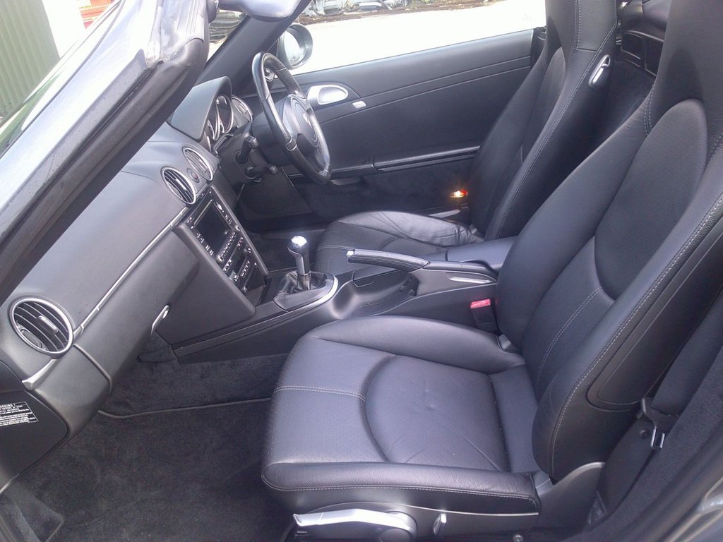 Used Porsche Boxster 2011 for sale - 76647249: Photo 10