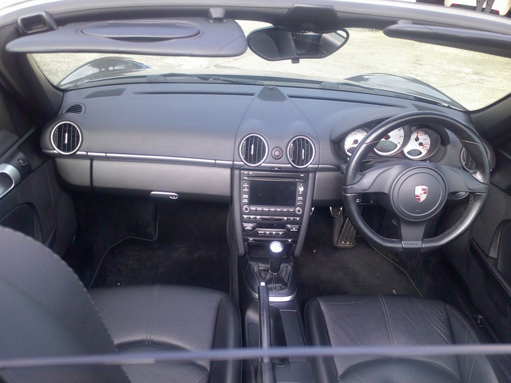 Used Porsche Boxster 2011 for sale - 76647249: Photo 12