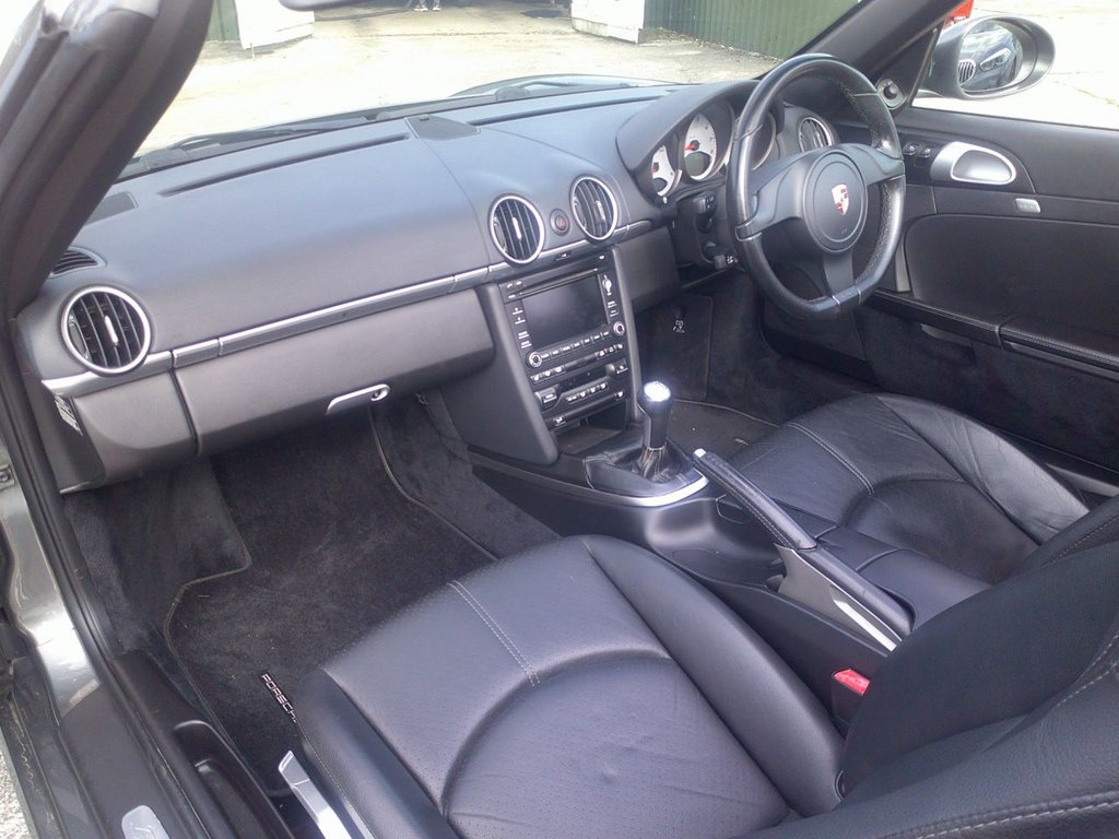Used Porsche Boxster 2011 for sale - 76647249: Photo 26