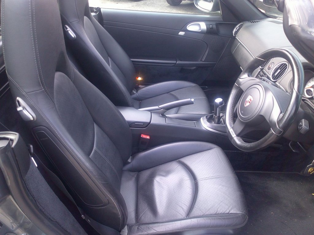 Used Porsche Boxster 2011 for sale - 76647249: Photo 9