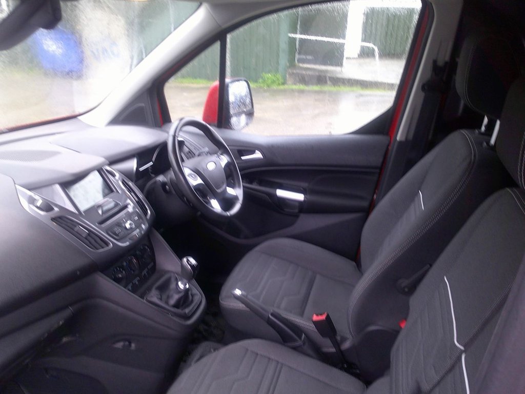 Used Ford Tourneo Connect 2017 for sale - 76867975: Photo 27