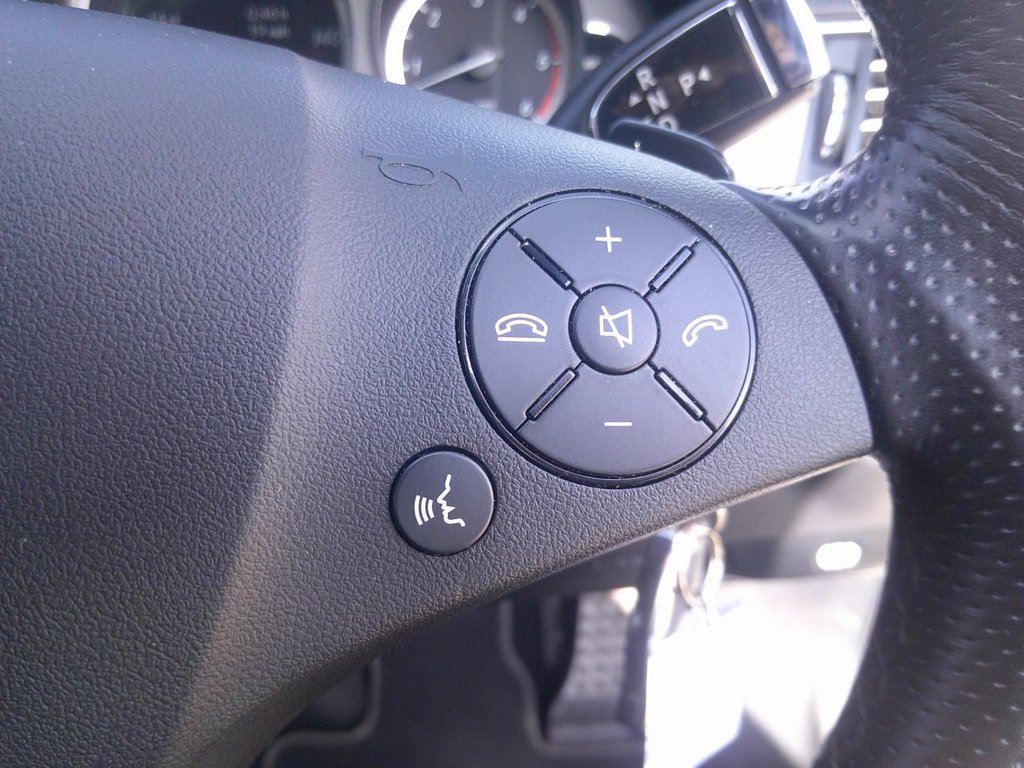 Used Mercedes-Benz E Class 2010 for sale - 77952546: Photo 20