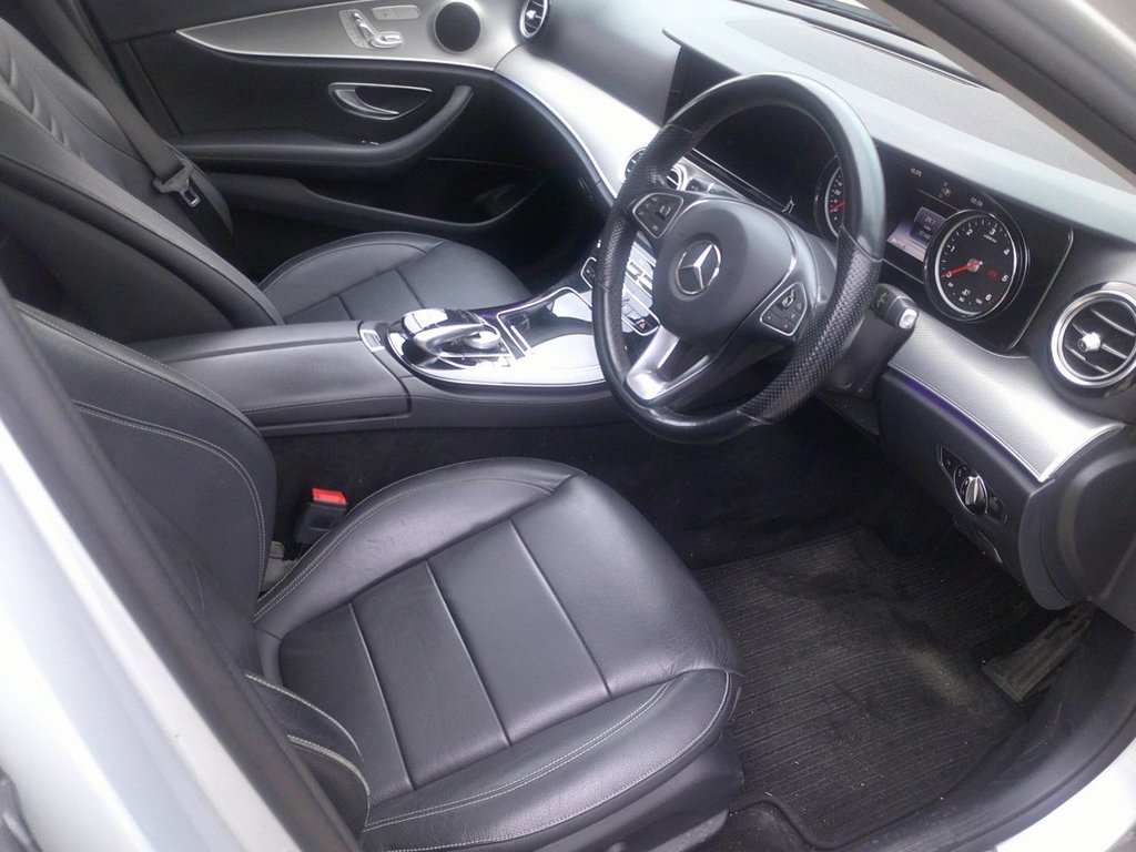 Used Mercedes-Benz E Class 2017 for sale - 77521424: Photo 6