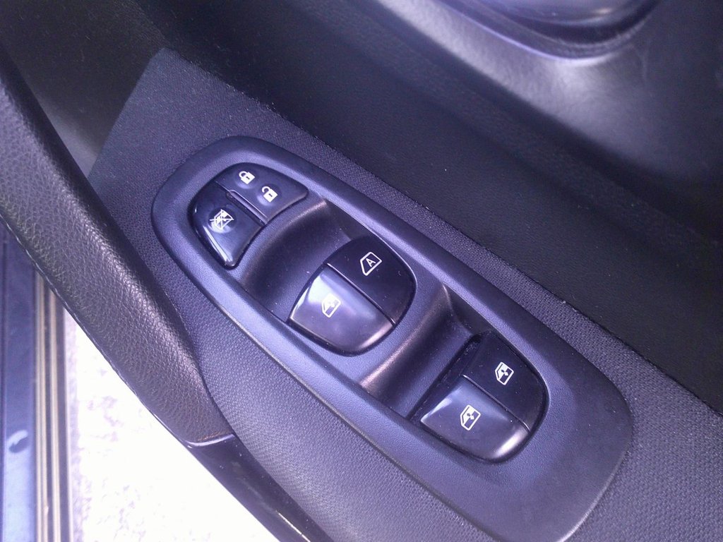 Used Renault Kadjar 2017 for sale - 77048936: Photo 20