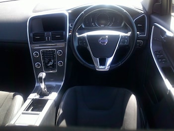 Used Volvo XC60 2016 for sale - 79142386: Photo