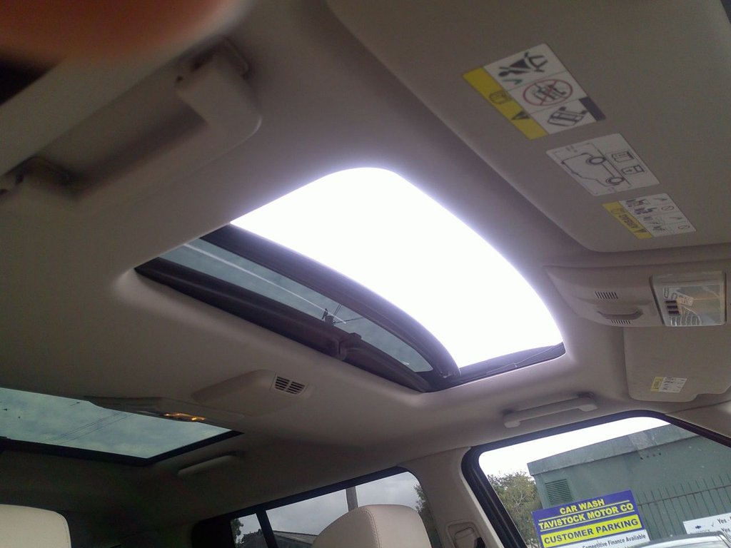 Used Land Rover Discovery 2013 for sale - 76647253: Photo 23