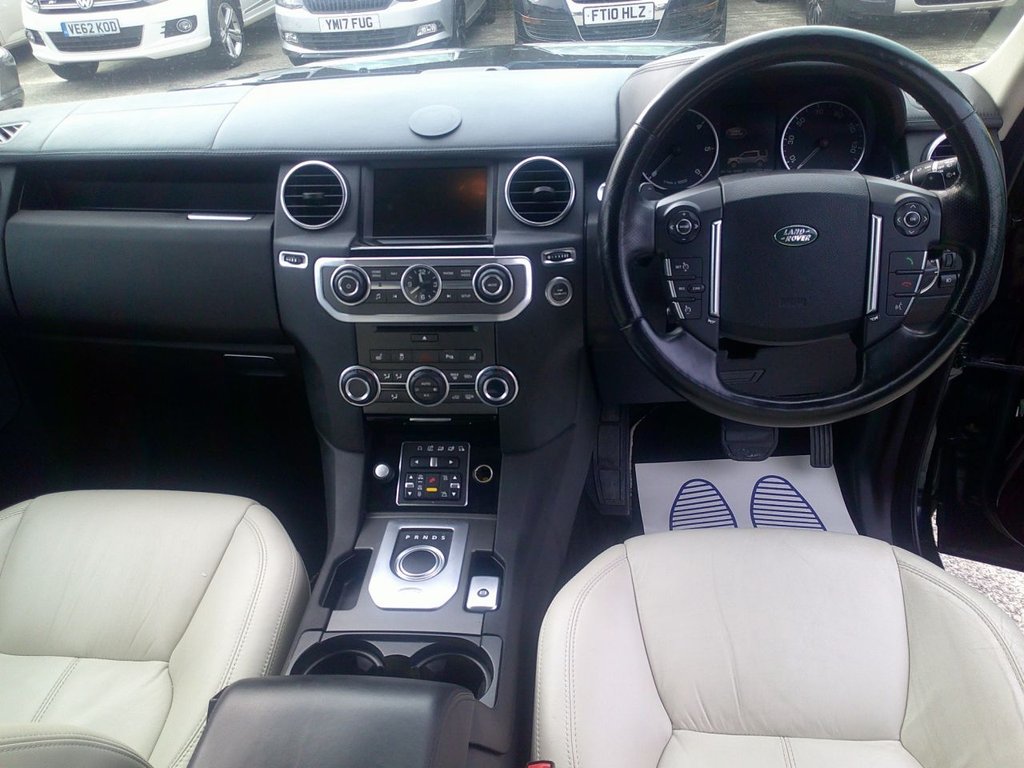 Used Land Rover Discovery 2013 for sale - 76647253: Photo 3