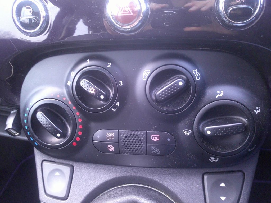 Used Fiat 500 2015 for sale - 77356045: Photo 28