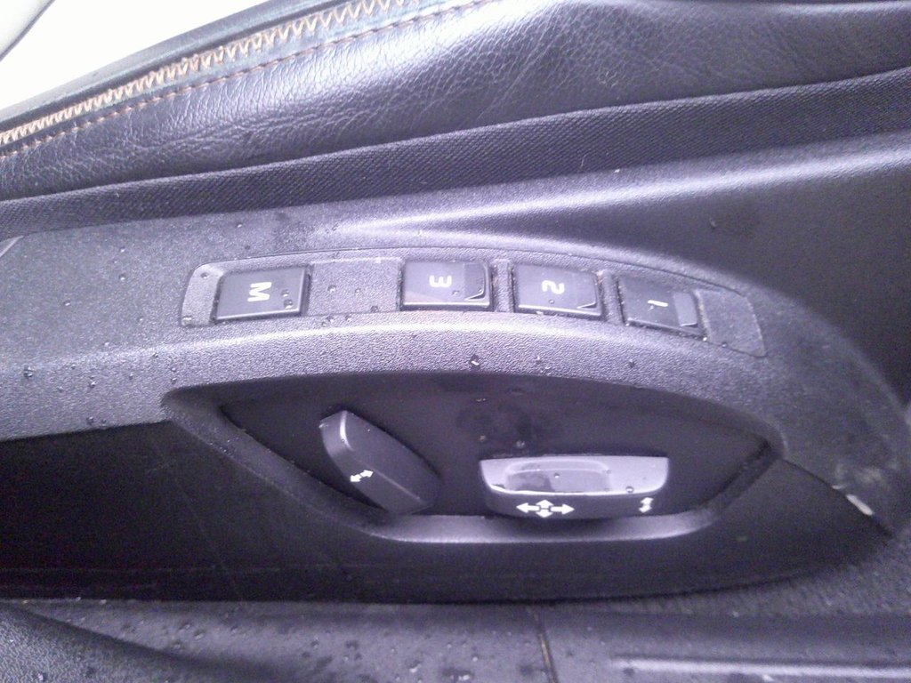 Used Volvo V40 Cross Country 2018 for sale - 77133365: Photo 24