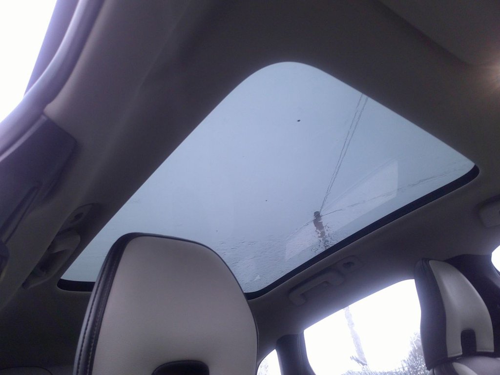 Used Volvo V40 Cross Country 2018 for sale - 77133365: Photo 25