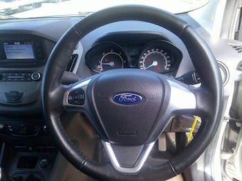 Used Ford Transit Courier 2021 for sale - 76647247: Photo