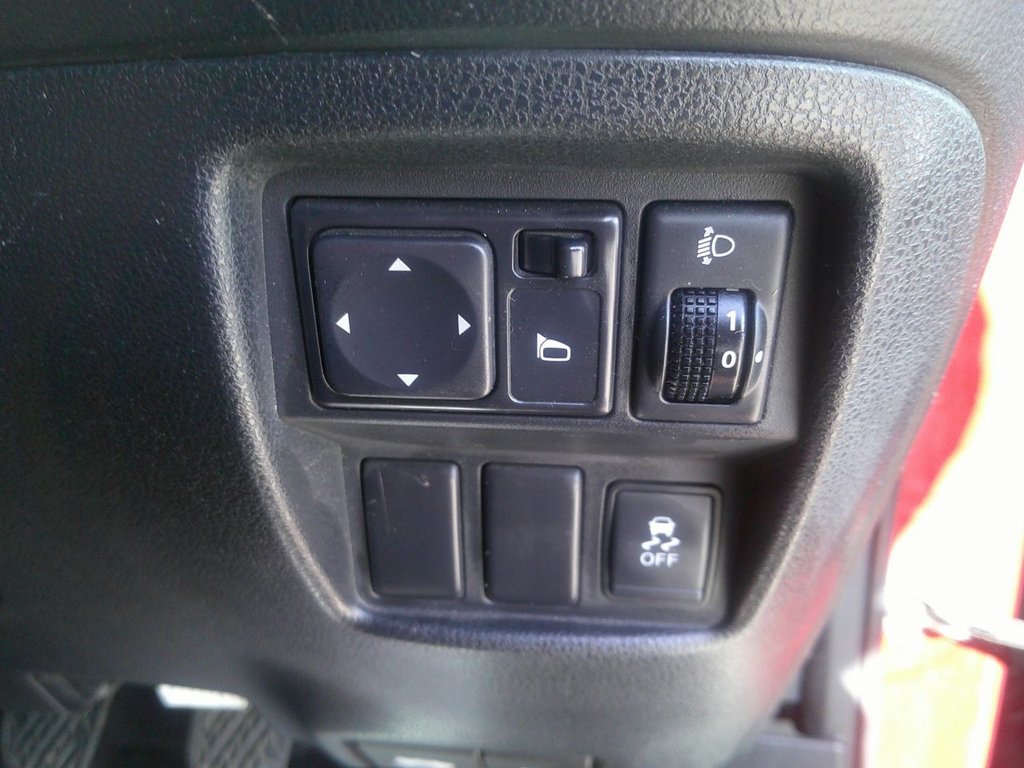 Used Nissan Juke 2013 for sale - 78017697: Photo 17