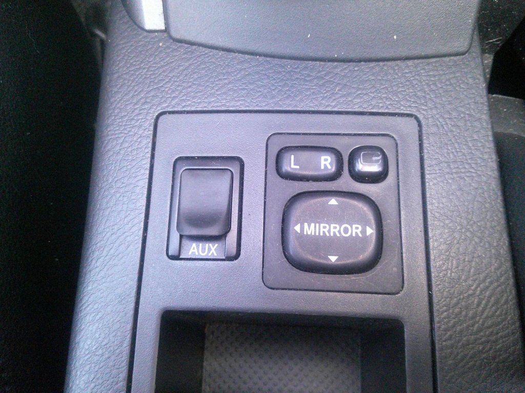 Used Toyota RAV4 2012 for sale - 76642450: Photo 11