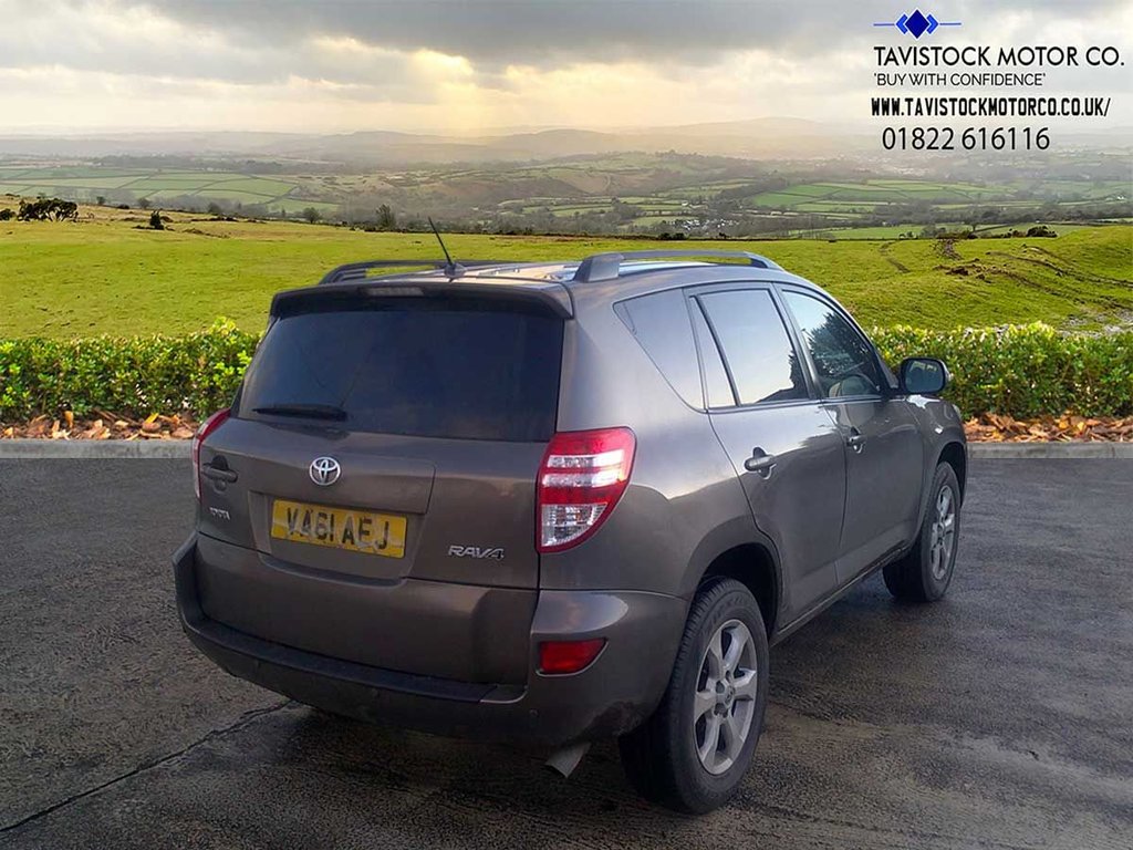 Used Toyota RAV4 2012 for sale - 76642450: Photo 24