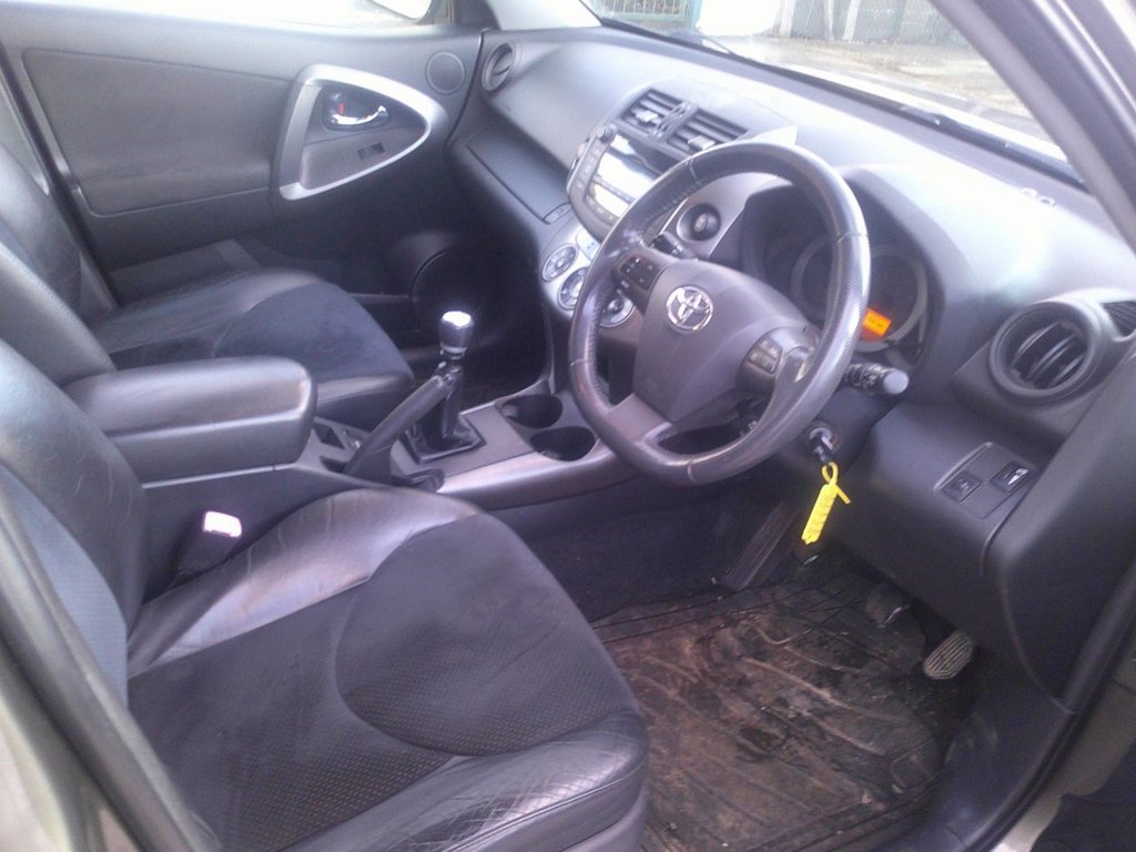 Used Toyota RAV4 2012 for sale - 76642450: Photo 29