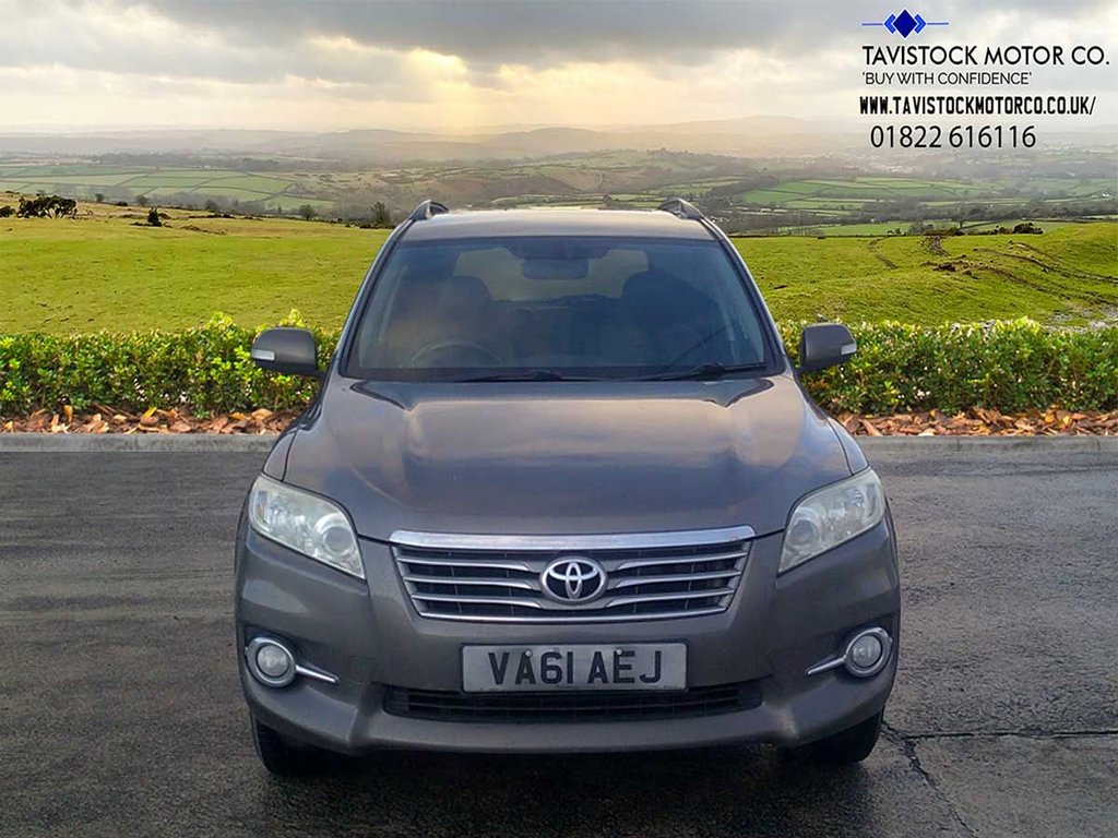 Used Toyota RAV4 2012 for sale - 76642450: Photo 5