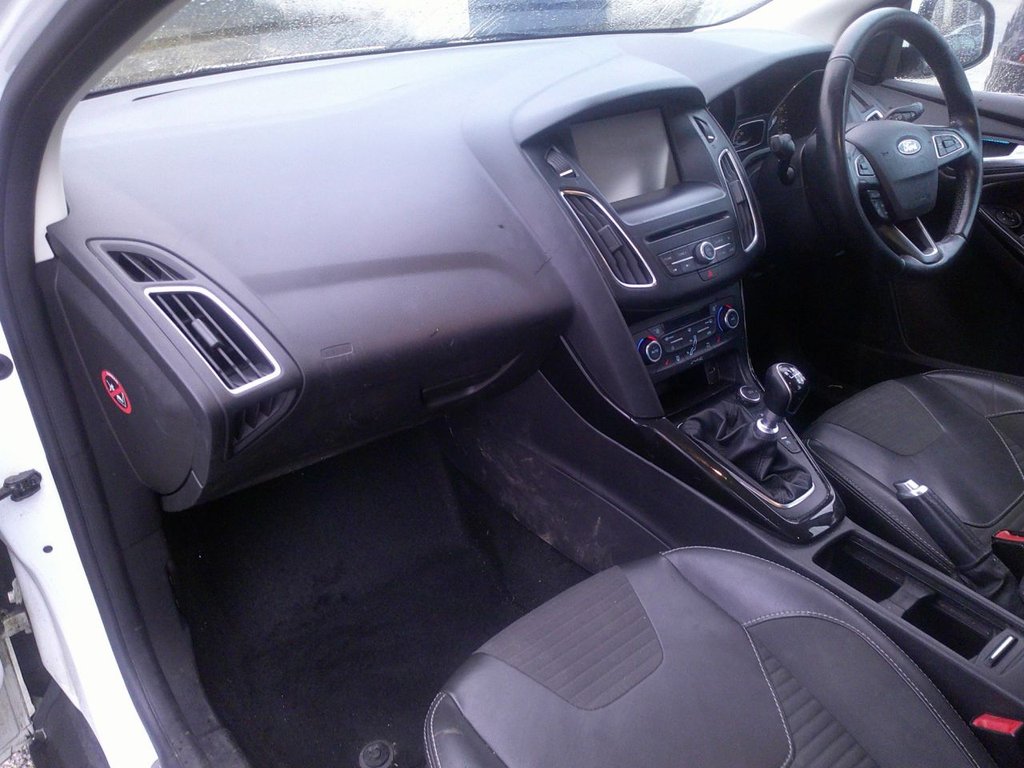 Used Ford Focus 2015 for sale - 77133367: Photo 20