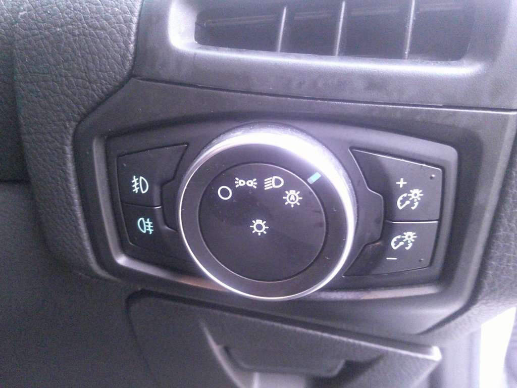 Used Ford Focus 2015 for sale - 77133367: Photo 21