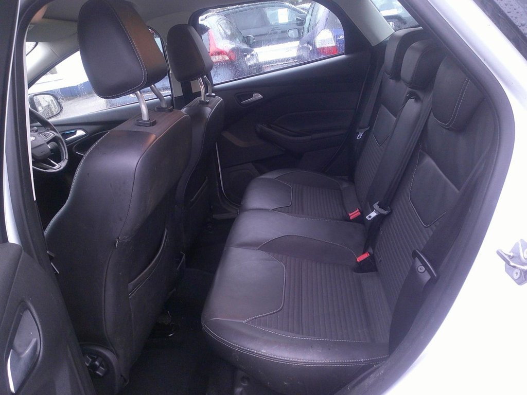 Used Ford Focus 2015 for sale - 77133367: Photo 9