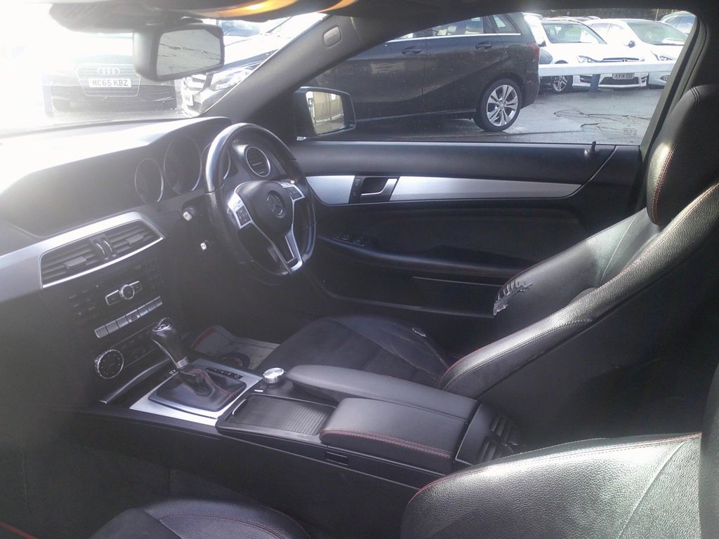 Used Mercedes-Benz C Class 2014 for sale - 76797904: Photo 8