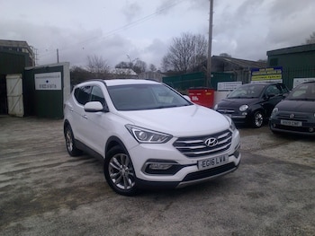 Used Hyundai Santa Fe 2016 for sale - 77534708: Photo