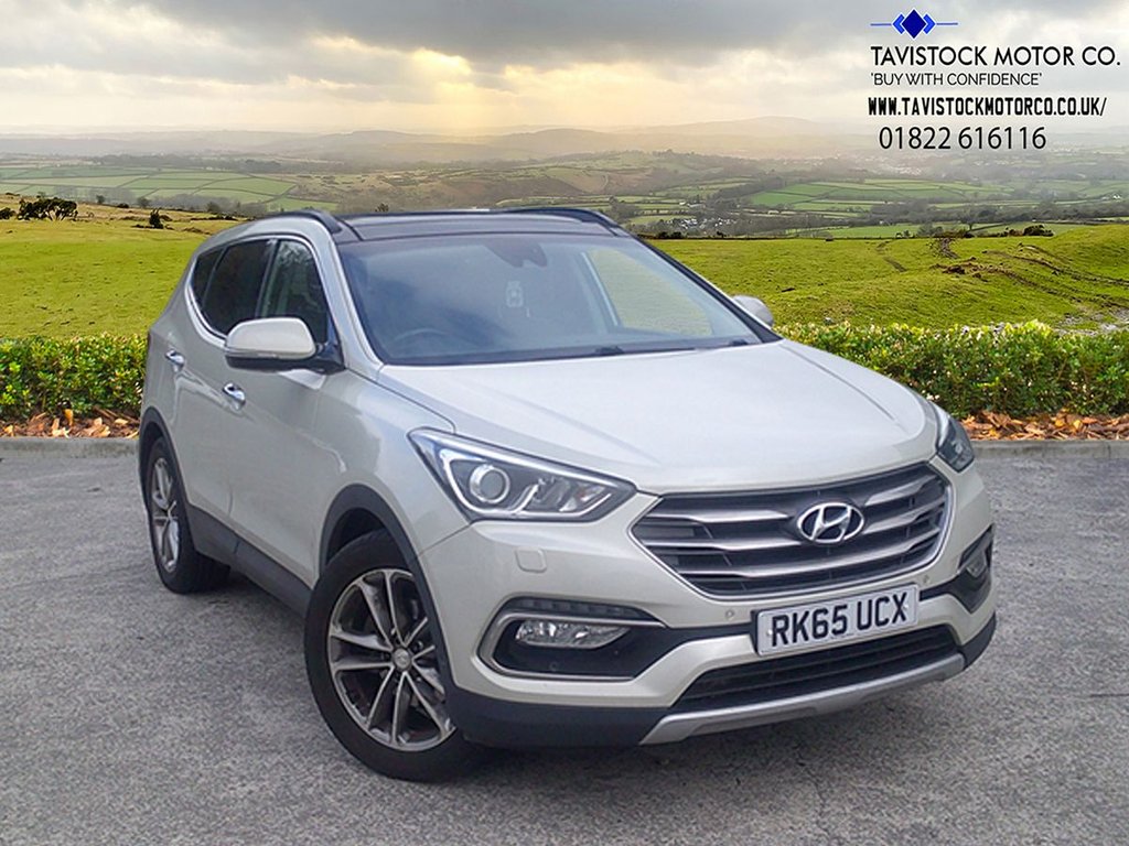 Used Hyundai Santa Fe 2016 for sale - 76647250: Photo 1