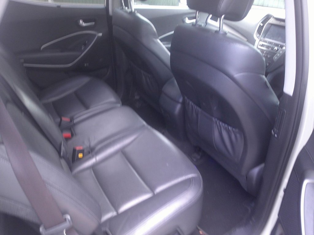 Used Hyundai Santa Fe 2016 for sale - 76647250: Photo 14