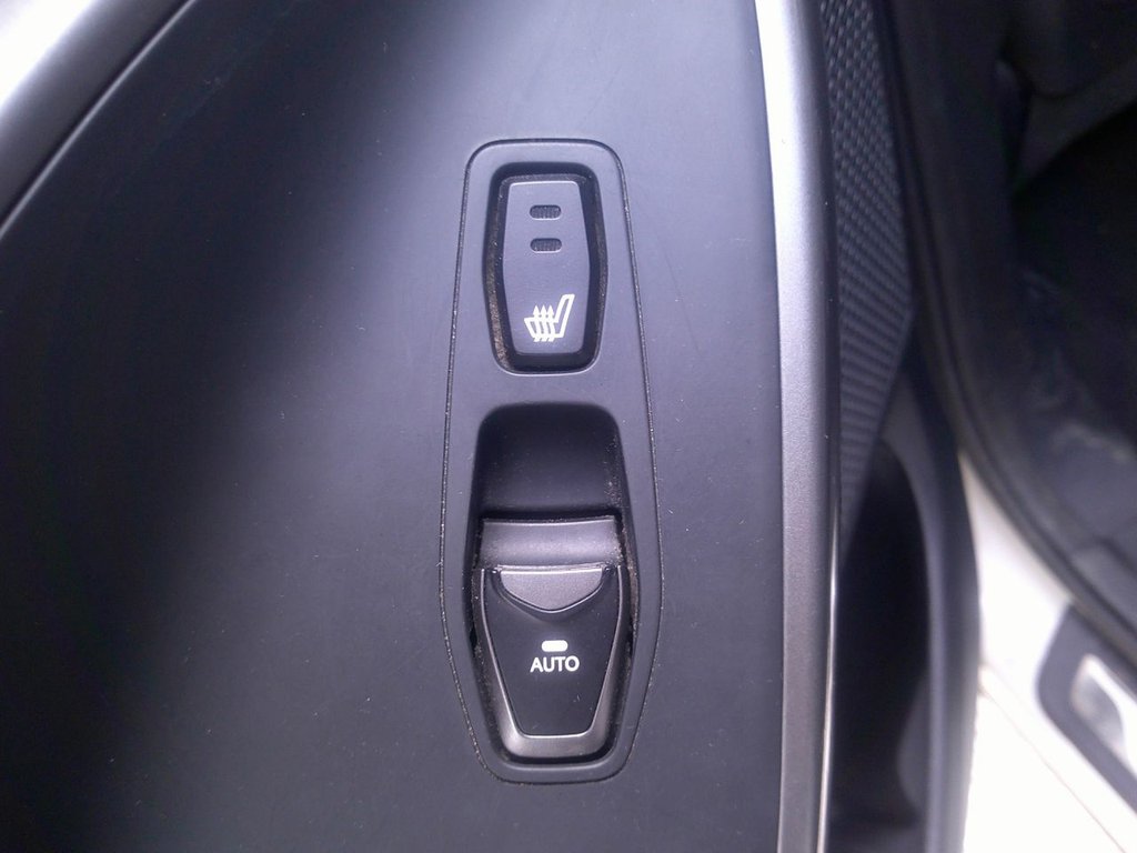 Used Hyundai Santa Fe 2016 for sale - 76647250: Photo 22