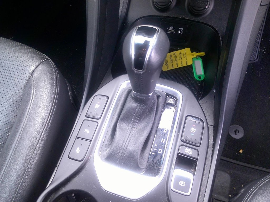 Used Hyundai Santa Fe 2016 for sale - 76647250: Photo 37