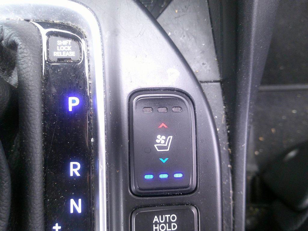 Used Hyundai Santa Fe 2016 for sale - 76647250: Photo 41