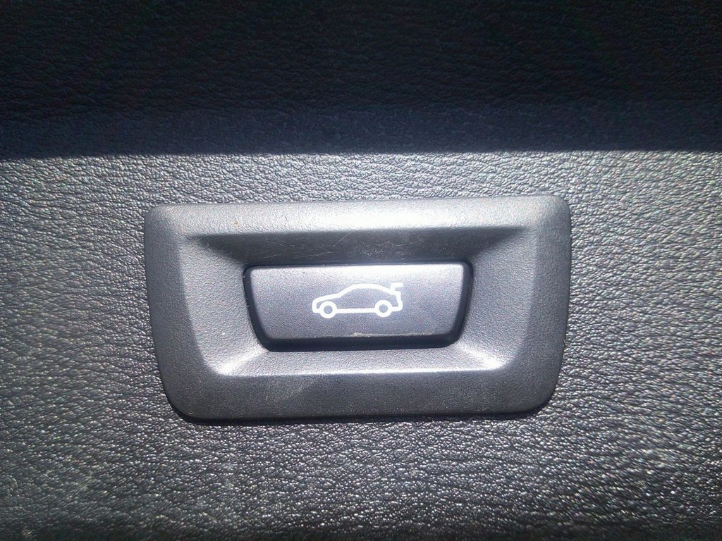 Used BMW X1 2017 for sale - 76647245: Photo 15