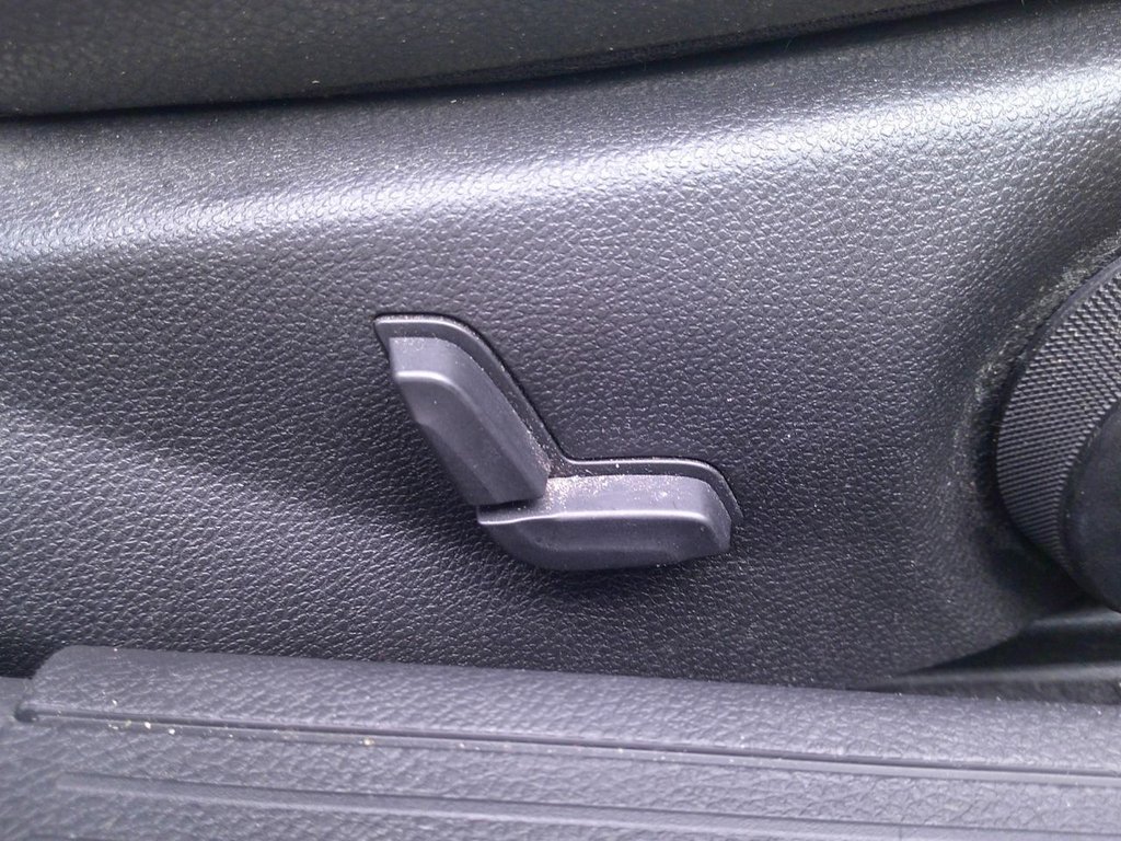 Used Mercedes-Benz C Class 2013 for sale - 77477692: Photo 17