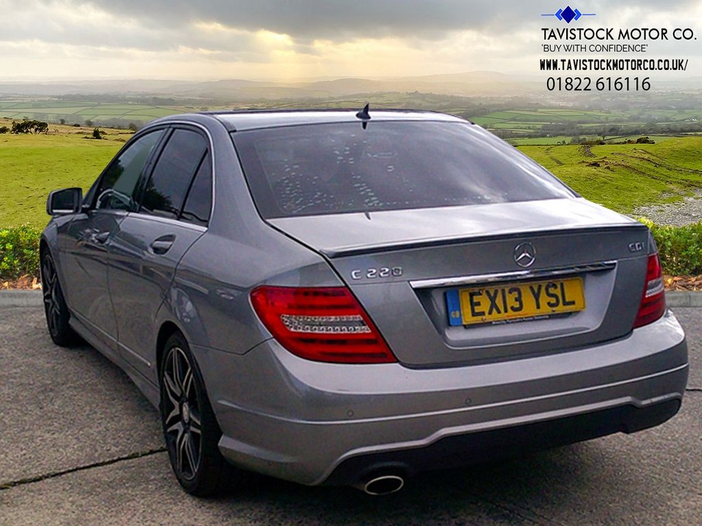 Used Mercedes-Benz C Class 2013 for sale - 77477692: Photo 7