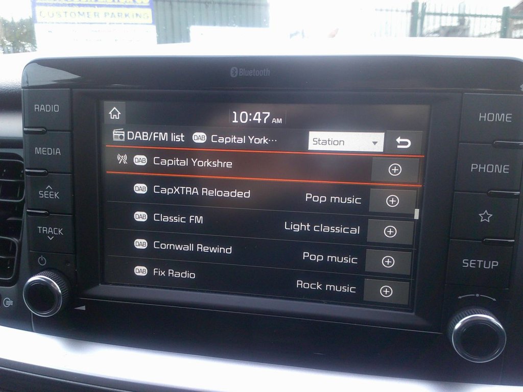 Used Kia Stonic 2018 for sale - 76647270: Photo 30