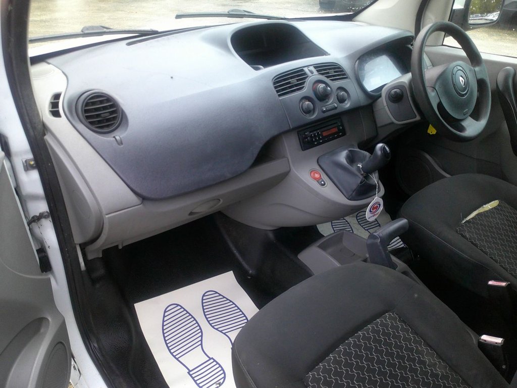 Used Renault Kangoo 2010 for sale - 76647261: Photo 12