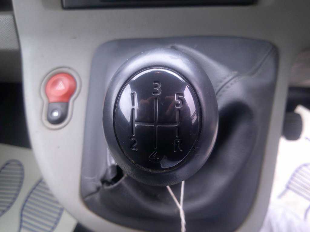 Used Renault Kangoo 2010 for sale - 76647261: Photo 14